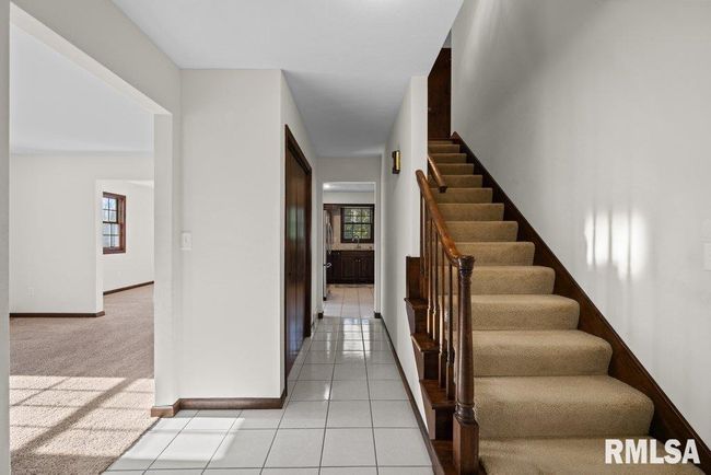 804 E 5 Th St, House other with 3 bedrooms, 2 bathrooms and null parking in Coal Valley IL | Image 4