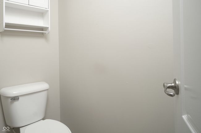 13499 Molique Blvd, Townhouse with 2 bedrooms, 3 bathrooms and null parking in Fishers IN | Image 55