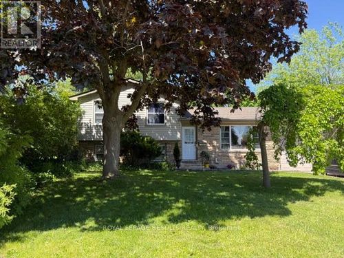 2 Northwood Pl, Saint Thomas, ON, N5P2J4 | Card Image