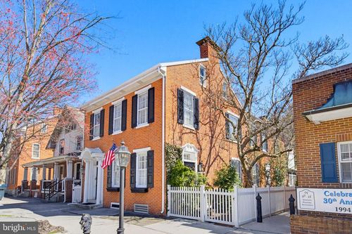 223 Broadway, Hanover, PA, 17331-2503 | Card Image