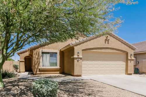 7324 W Ian Dr, Laveen, AZ, 85339-3401 | Card Image
