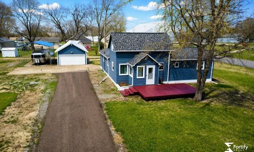 224 S Market St, Shickley, NE, 68436-4038 | Card Image