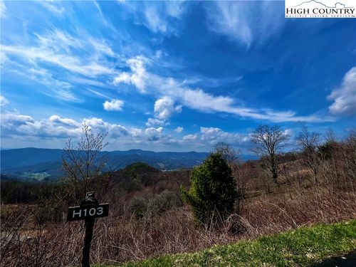 103 Acorn Nvno, Zionville, NC, 28698 | Card Image