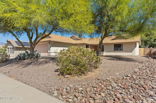 760 N Jasmine Pl, Tucson, AZ, 85710-3186 | Card Image