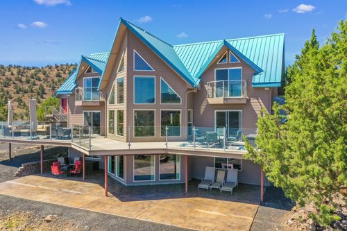 18439 Se Boulder Ln, Prineville, OR, 97754-8390 | Card Image