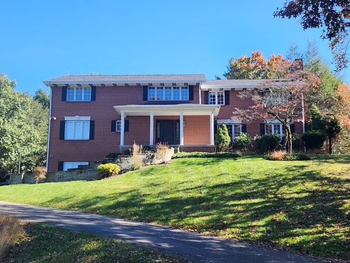 115 Greenview Dr, Indiana, PA, 15701-1378 | Card Image