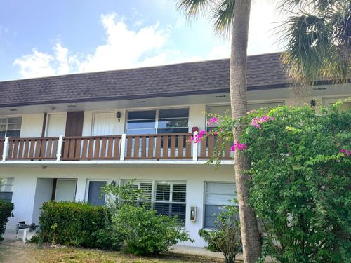 8-2 Quails Run Blvd, ENGLEWOOD, FL, 34223-3300 | Card Image