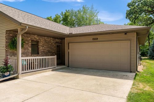 2790 E Ridge Rd, Beloit, WI, 53511-3981 | Card Image