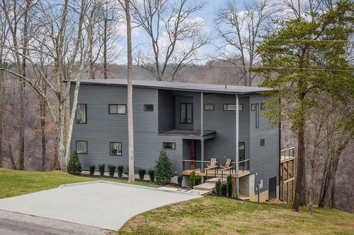 1171 W Hutchins Bend Rd, Sparta, TN, 38583-4474 | Card Image