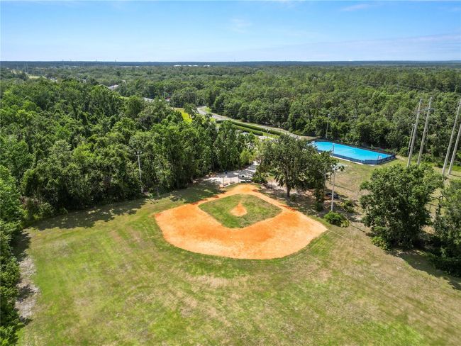 16804 Hawkridge Rd, House other with 4 bedrooms, 2 bathrooms and null parking in Lithia FL | Image 60