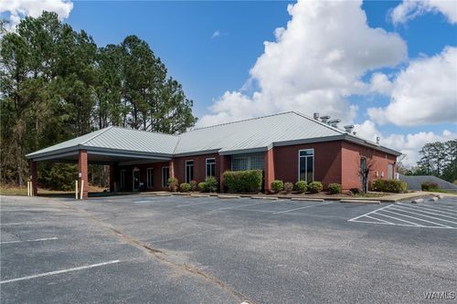 2401 Hospital Dr, Northport, AL, 35476-3392 | Card Image