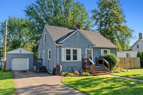 601 3rd St, NEW RICHMOND, WI, 54017-2016 | Card Image