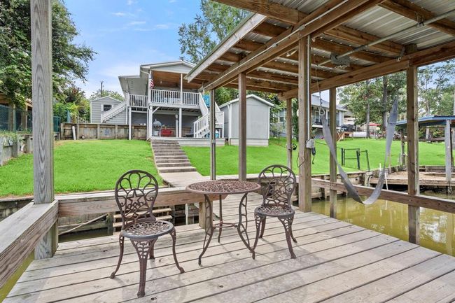 Sitting area on dock | Image 10
