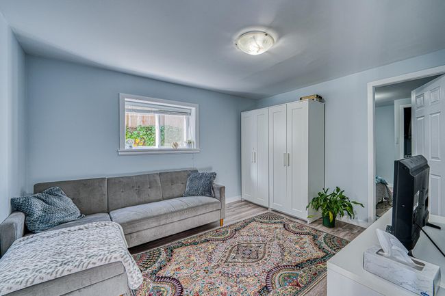 7768 18th Ave, House other with 6 bedrooms, 3 bathrooms and 2 parking in Burnaby BC | Image 11