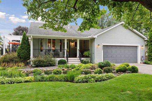 7095 Deerwood Ln N, Maple Grove, MN, 55369-5580 | Card Image