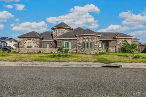315 N 17th St, Hidalgo, TX, 78557-3904 | Card Image