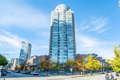 2510-63 Keefer Pl, Vancouver, BC, V6B6N6 | Card Image