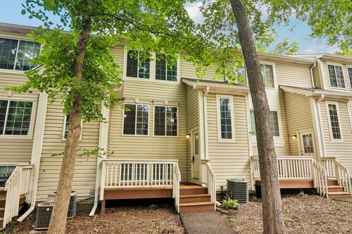 95 N Macgillis Dr, Round Lake, IL, 60073-3578 | Card Image