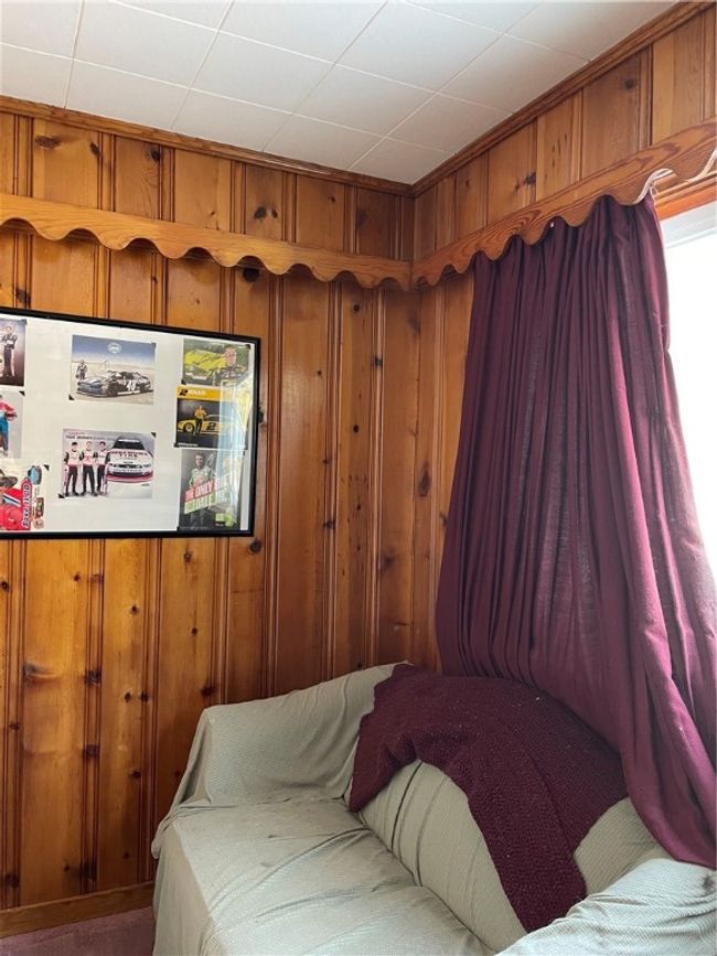 16x7 Bonus room next to the living room | Image 7