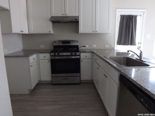 738 Ambush Rdg, San Antonio, TX, 78220-4446 | Card Image