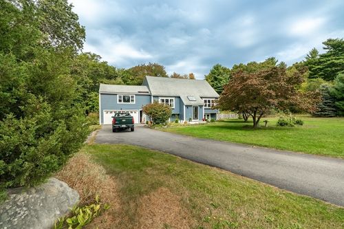 7 Eric Dr, Berkley, MA, 02779-2005 | Card Image