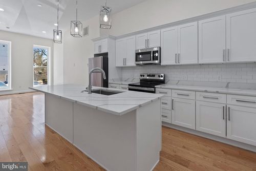 505 N Carrollton Ave, BALTIMORE, MD, 21223-1317 | Card Image