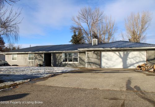 706 1st St N, New Town, ND, 58763-4106 | Card Image
