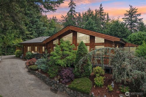 1834 Lake Dr, Camano Island, WA, 98282-7607 | Card Image