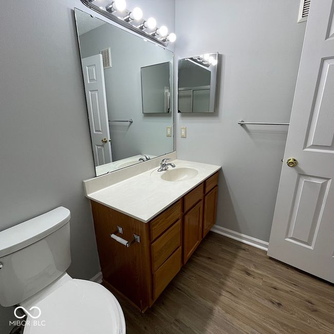 UNIT-101 - 8314 Glenwillow Ln, Condo with 2 bedrooms, 2 bathrooms and null parking in Indianapolis IN | Image 17