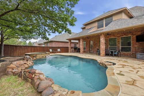 1366 Foster St, Lantana, TX, 76226-6471 | Card Image