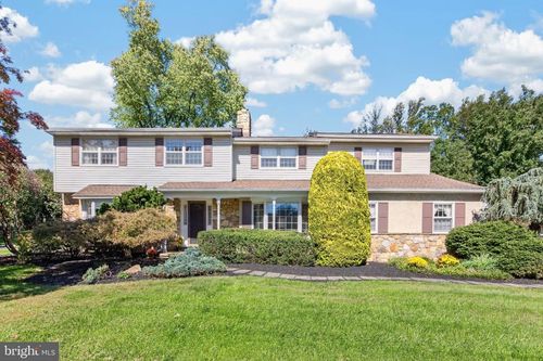 1627 E Strasburg Rd, WEST CHESTER, PA, 19380-6417 | Card Image
