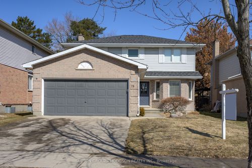 28 Laurel Cres, London, ON, N6H4W6 | Card Image