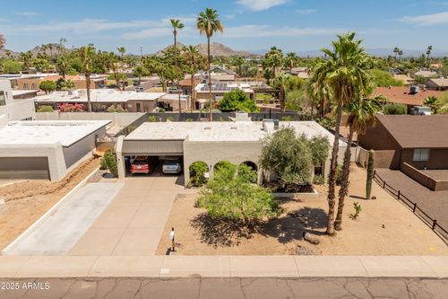 2554 E Desert Cove Ave, Phoenix, AZ, 85028-2524 | Card Image