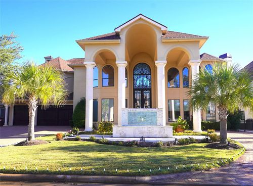 265 Promenade St E, Montgomery, TX, 77356-8305 | Card Image