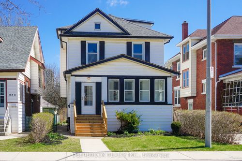 934 Church St, Windsor, ON, N9A4T9 | Card Image