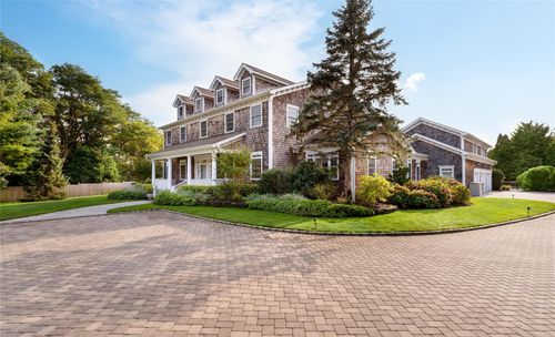 15 Bridle Path, Remsenburg, NY, 11960-2044 | Card Image