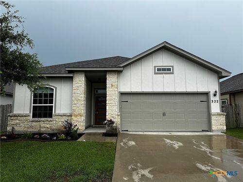322 Brushy Crk, Victoria, TX, 77904-2978 | Card Image