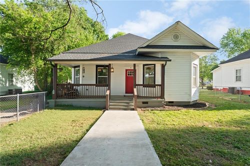 6 Defender St, Cartersville, GA, 30120-2551 | Card Image