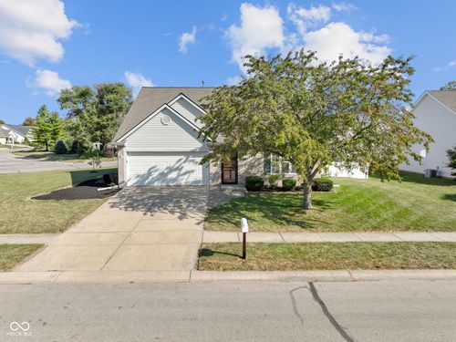 14906 Mia Dr, Carmel, IN, 46033-8970 | Card Image