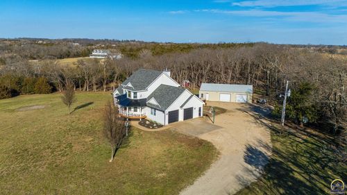 4230 Nw Valencia Rd, Silver Lake, KS, 66539-9329 | Card Image