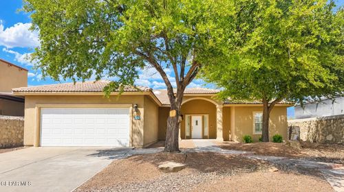 6019 Lourdes Rd, Santa Teresa, NM, 88008-9139 | Card Image