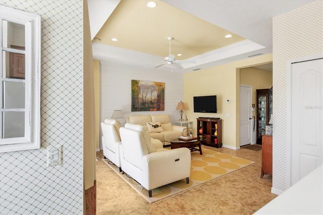 Looking into living room for Kitchen | Image 19