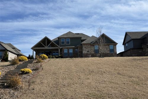 2202 Ne Steinbeck Dr, Bentonville, AR, 72712-3032 | Card Image