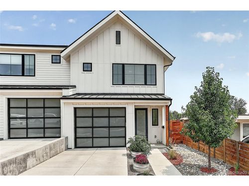 948 Raleigh St, Denver, CO, 80204-2955 | Card Image