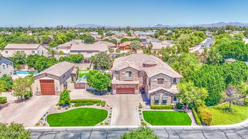 2468 E Amber Ct, Gilbert, AZ, 85296-2100 | Card Image