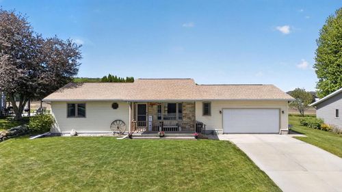 149 Vilas Hibbard Pkwy, Lodi, WI, 53555-1361 | Card Image