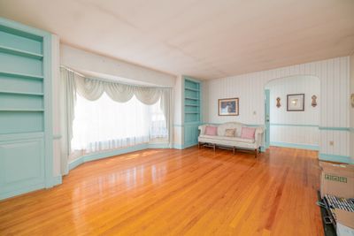 921 South Broad Street, House other with 3 bedrooms, 2 bathrooms and 1 parking in Kenbridge VA | Image 2