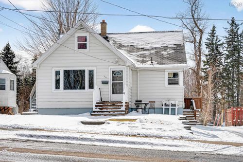 116 Macrae Ave, Sydney, NS, B1S1M2 | Card Image