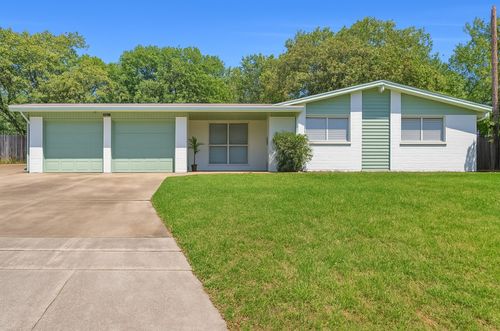 24 Barons Ct, Bedford, TX, 76022-6544 | Card Image