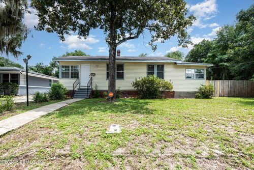 6831 Perry St, Jacksonville, FL, 32208-4500 | Card Image